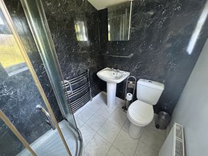 Photo 17- click for photo gallery